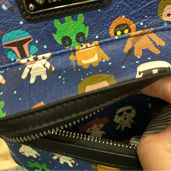 Loungefly - Starwars Edition - Picture 8 of 10